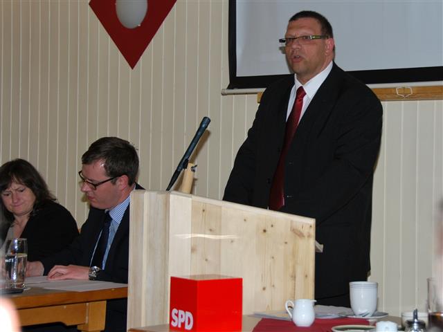 Alfred Gawinowski bei seiner Vorstellungsrede